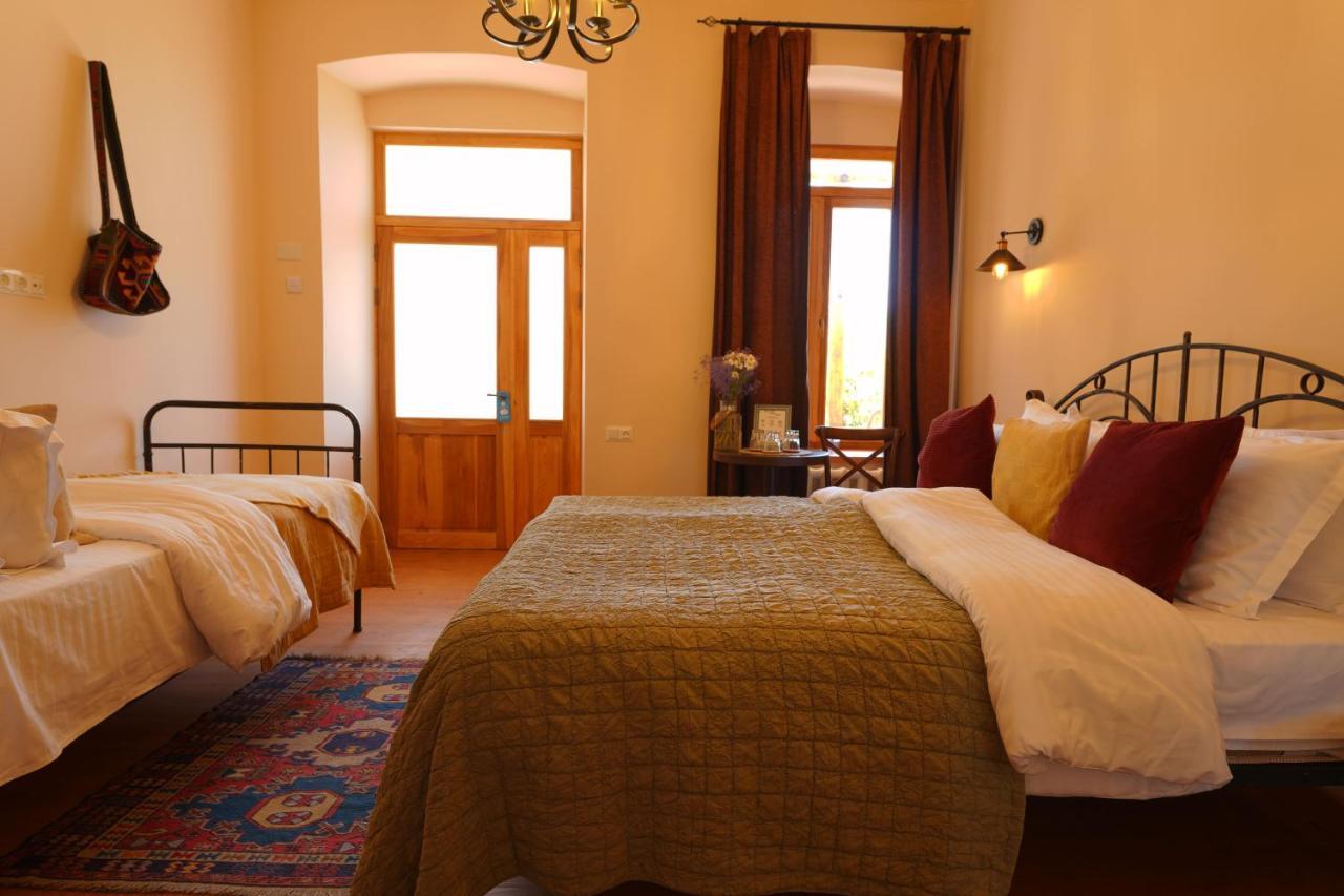 Toon Armeni Guest House Dilijan Ngoại thất bức ảnh