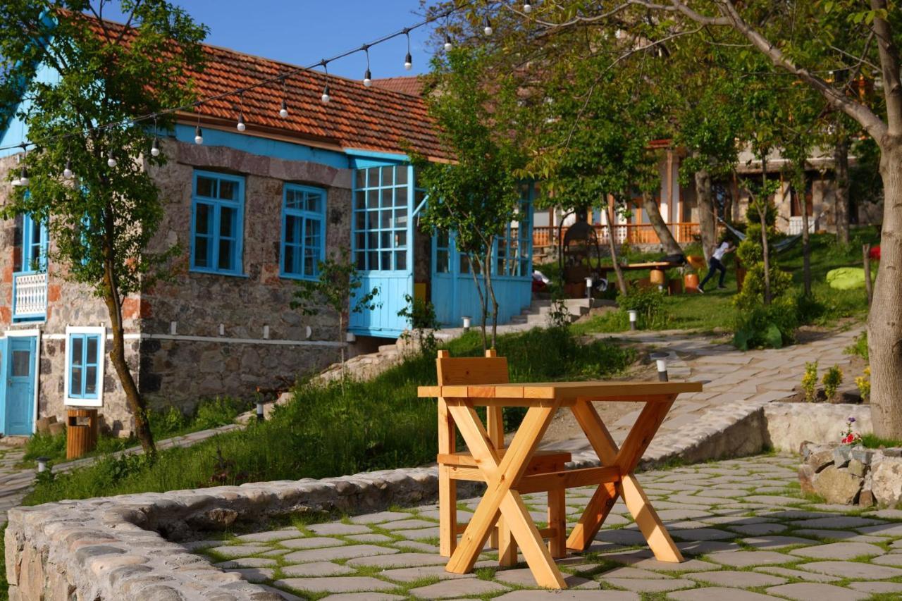 Toon Armeni Guest House Dilijan Ngoại thất bức ảnh