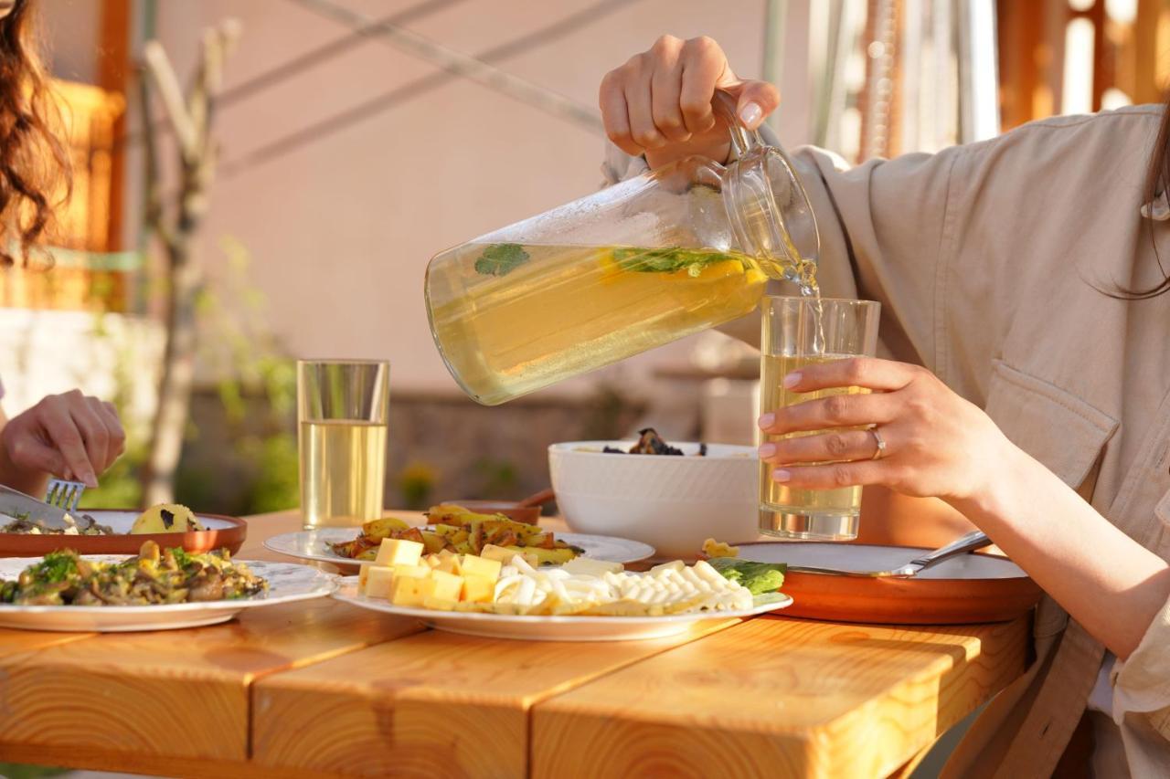 Toon Armeni Guest House Dilijan Ngoại thất bức ảnh